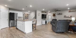 8588 Palmetto Drive Gallery 16