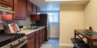 Pembroke Town Center Apartments Gallery 2