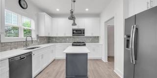 183 Cleveland Gallery 7