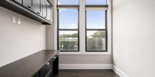 The Hub Short North Gallery 63