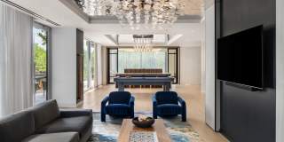 Stratos at Bridge District Gallery 12