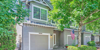 Charming and Comfortable Townhouse in Bethany Area! Charming and Comfortable Townhouse in Bethany Area! Gallery 1