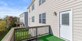 1 KARENDALE Court Gallery 23