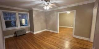 5925 N Paulina Gallery 1