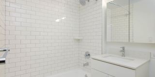 Hudson Crossing Hudson Crossing Gallery 8