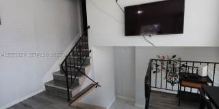 141 Mcarthur Pkwy Gallery 10