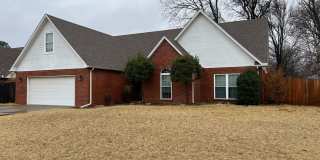 4 Bedroom 2 bath Gallery 1