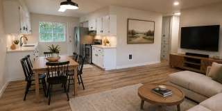 2 BEDROOM WEST VALLEY DUPLEX | GARAGE + A/C + $250 OFF Gallery 1