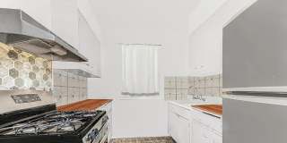 2055 Saint Raymond Ave Apt 1F Gallery 1