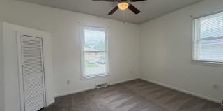 1208 South Mayview Avenue Gallery 15