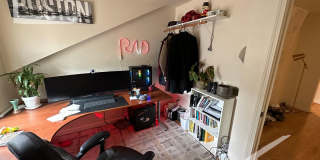 Five Bedroom + Two & half Bath TownHouse * Lower Allston Gallery 12