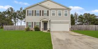 137 Castaway Court Gallery 1