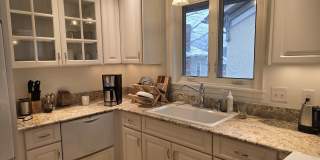 Furnished charming 2 Bedroom in Downtown Madison Gallery 7