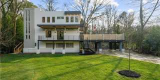 942 Peachtree Battle Circle NW Gallery 1