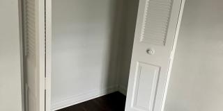 The Point Gallery 32