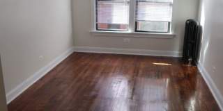 1700-1710 W Albion Gallery 3