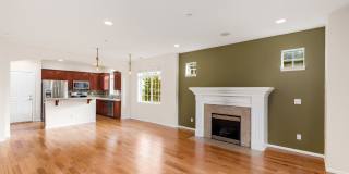 Issaquah Highlands 2 Bedroom 2.5 Bath Townhouse Gallery 5