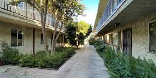 8800 Cedros Ave. Gallery 23