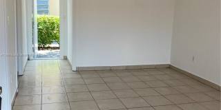 100 NW 16th Ave Gallery 1