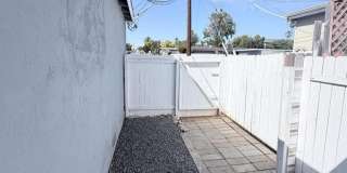 9263 Earl St. Gallery 19