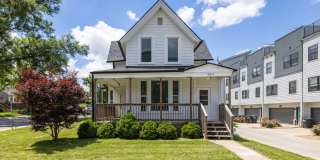 5 Bedroom 2.5 Bath Midtown Home 5 Bedroom 2.5 Bath Midtown Home Gallery 1