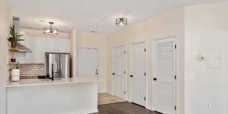 15612 Everglade Ln Gallery 10