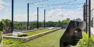 Axis Midtown Gallery 32