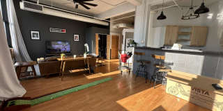 124 W Polk St Gallery 1