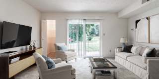 Arbor Crest - Senior Housing Gallery 1