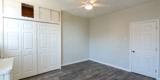 Charming Pennsport Rowhome with Private Backyard Oasis Gallery 12