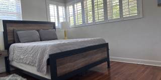 113 Coronado St Gallery 13