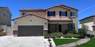 Stunning 4 bedroom 3 bath home Gallery 5