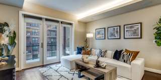 The Ivy Park Place Gallery 13