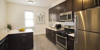 5533 S. Blackstone Gallery 1