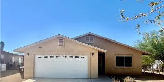 Close to Base 3 Bedroom 2 Bathroom Home Close to Base 3 Bedroom 2 Bathroom Home Gallery 1