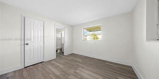 2520 NW 2nd Dr Gallery 20