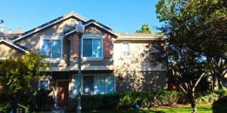 $4,095 - Beautiful 3bd/2.5ba Townhouse in the Palmia Community near Hwy 85 and Cottle! Gallery 1