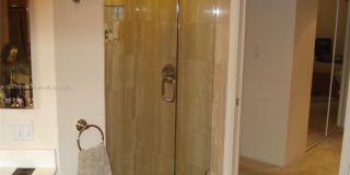 3600 YACHT CLUB DR Gallery 38