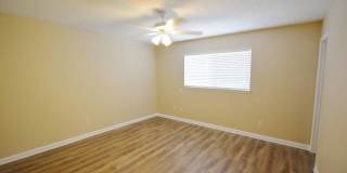 9231 RidgeTown Gallery 8