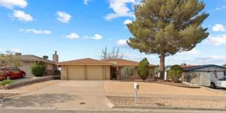 926 AGUA CALIENTE Drive Gallery 3