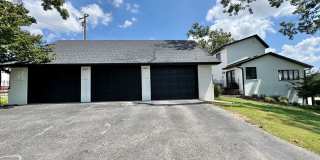 Executive NWA home with POOL and SHOP Executive NWA home with POOL and SHOP Gallery 7
