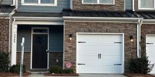 HARRISBURG TOWNHOME Gallery 1