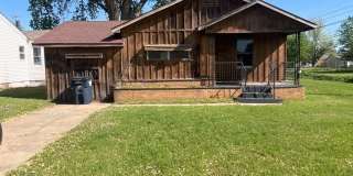230 E Hickory Gallery 1