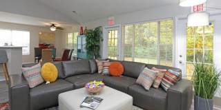 733 West Gallery 11