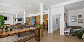 204 Sandstone St Gallery 15