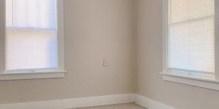 2436 Laurel Avenue Gallery 11