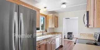 300 Aristocrat Dr. Gallery 1