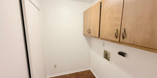 Beautiful 3-Bedroom Townhome Gallery 14