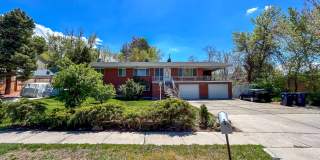 Spacious 3-Bed Basement Apartment in Sandy Gallery 1