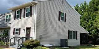 Furnished year round rental! Located a 1.5 miles to the beach! Gallery 1